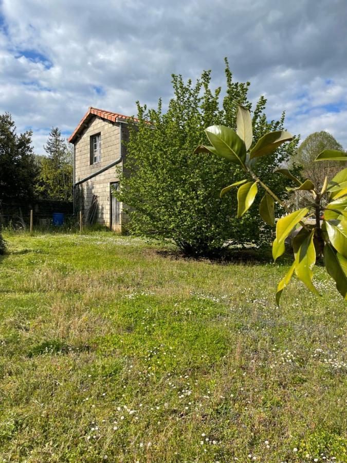 Javerlhac-et-la-Chapelle-Saint-Robert Chez Sarah - L'Escapade B&B 외부 사진
